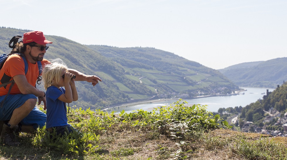 Wandern mit der ganzen Familie - es gibt immer spannendes zu entdecken! Foto:M.Igel@HIS